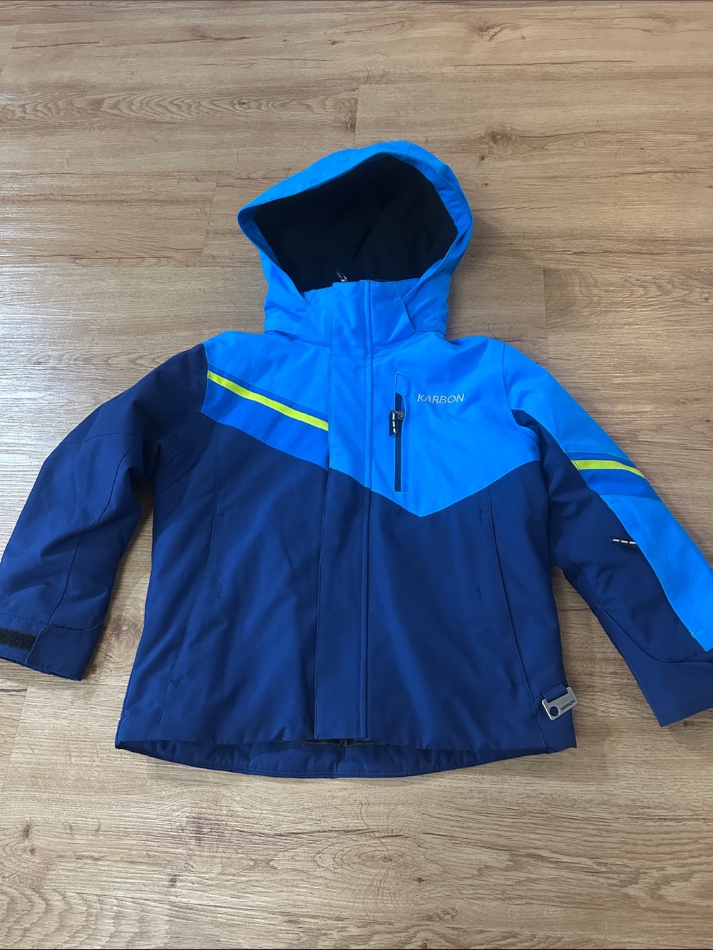 Karbon jacket size 6 boys
